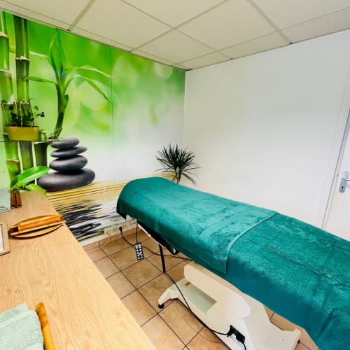 Eden's Body Nails - Onglerie Montrouge - Eden's Body Nails - Photo Galerie - OneBooking