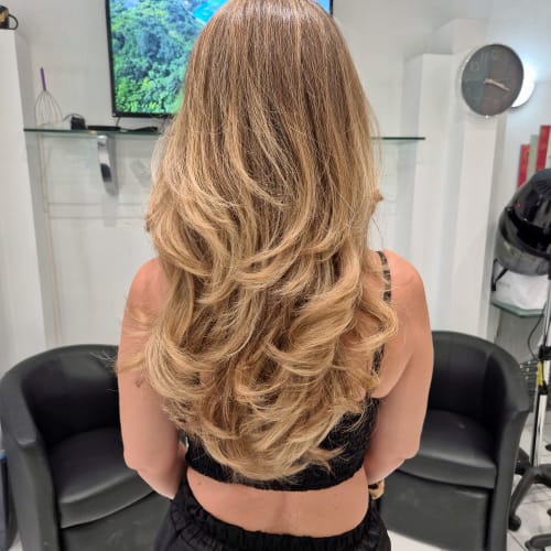 HairLine Coiffure - Coiffure Cannes - HairLine Coiffure - Photo Galerie - OneBooking