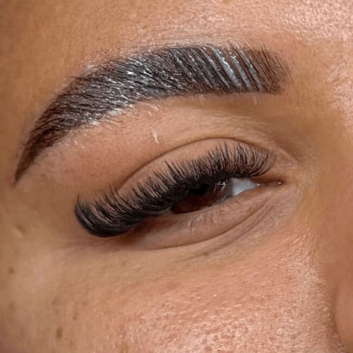 Nawlashbrow - Épilation Saint-Cyr-l'École - Nawlashbrow - Photo Galerie - OneBooking