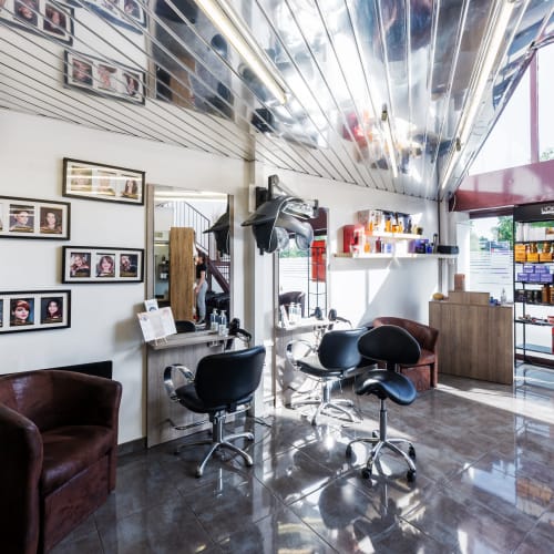 Mas Coiffure et Beauté - Sourcils & cils Vaulx-en-Velin - Mas Coiffure et Beauté - Photo Galerie - OneBooking