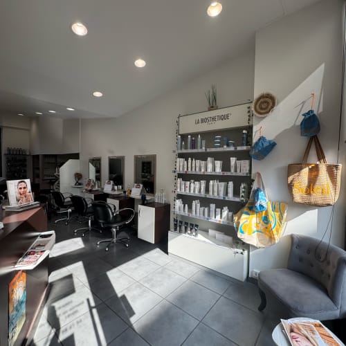 Anthony Bouillot quartier Jeanne d’arc - Coiffure Vichy - Anthony Bouillot quartier Jeanne d’arc - Photo Galerie - OneBooking