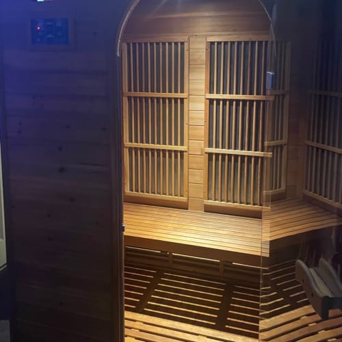 Houdarling : Beauté, Massages PISCINE & SPA ( Hammam, Sauna & Jacuzzi ) - Coiffure Nîmes - Houdarling : Beauté, Massages PISCINE & SPA ( Hammam, Sauna & Jacuzzi ) - Photo Galerie - OneBooking