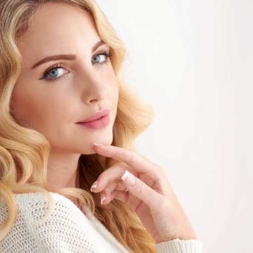Zenya SPA - Sourcils & cils Suresnes - Zenya SPA - Photo Galerie - OneBooking