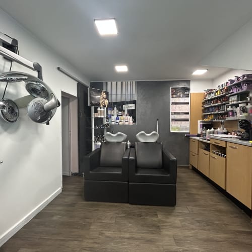 MV Coiffure Esthetique - Coiffure Saint-Zacharie - MV Coiffure Esthetique - Photo Galerie - OneBooking
