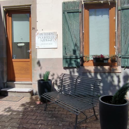 Un temps pour elle - Onglerie Clermont-Ferrand - Un temps pour elle - Photo Galerie - OneBooking