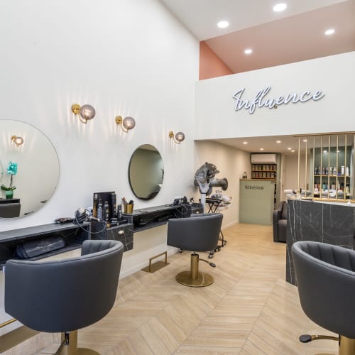 Influence Coiffure - Coiffure Villeurbanne - Influence Coiffure - Photo Galerie - OneBooking