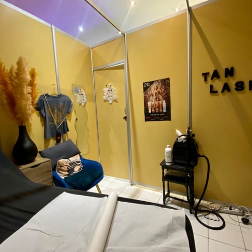 UV Center - L’Atelier Beauté - Sourcils & cils Nice - UV Center - L’Atelier Beauté - Photo Galerie - OneBooking