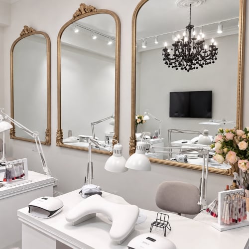 Esthezone - Coiffure Nice - Yaffa Maison de beauté - Exclusivement Féminin - Photo Galerie - OneBooking
