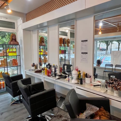 Queens hair shop - Coiffure Nantes - Queens hair shop - Photo Galerie - OneBooking
