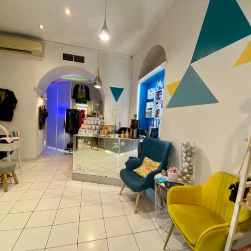 UV Center - L’Atelier Beauté - Sourcils & cils Nice - UV Center - L’Atelier Beauté - Photo Galerie - OneBooking