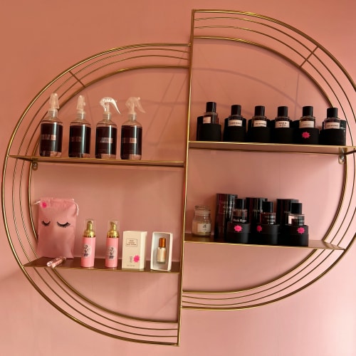 Shop 2 Fille et beauté - Sourcils & cils Tourcoing - Shop 2 Fille et beauté - Photo Galerie - OneBooking