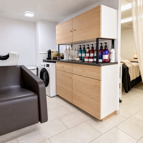 Le Cocon - Coiffeur Mixte - Coiffure Montbrison - Le Cocon - Coiffeur Mixte - Photo Galerie - OneBooking