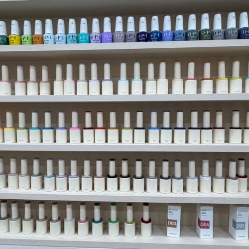 Ongles Notre-Dame Nails & Regard - Institut de beauté Paris - Ongles Notre-Dame Nails & Regard - Photo Galerie - OneBooking