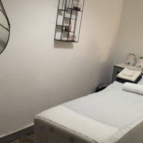 CRISCIL ESTHETIQUE - Institut de beauté Toulon - CRISCIL ESTHETIQUE - Photo Galerie - OneBooking