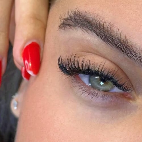 Allure Lashes - Sourcils & cils Aulnay-sous-Bois - Allure Lashes - Photo Galerie - OneBooking