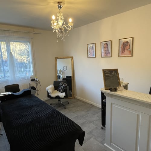 Beauté Royale - Coiffure Knutange - Beauté Royale - Photo Galerie - OneBooking
