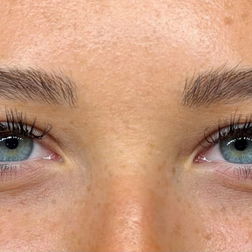 Lashes by Lya - Sourcils & cils Nice - Lashes by Lya - Photo Galerie - OneBooking