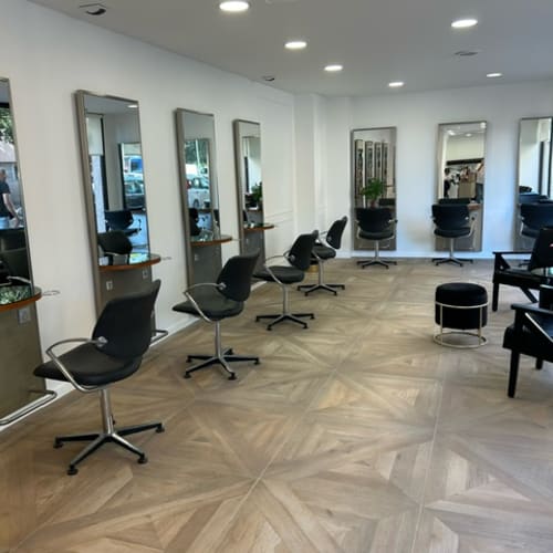 MISSELLA - Coiffure Toulon - MISSELLA - Photo Galerie - OneBooking
