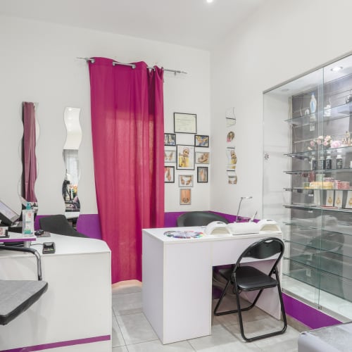 Viva Esthétique Indienne - Sourcils & cils Nice - Viva Esthétique Indienne - Photo Galerie - OneBooking