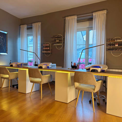 Resplendissez - Onglerie Le Mans - Resplendissez - Photo Galerie - OneBooking
