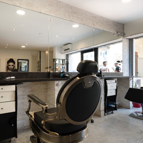 New Head Coiffure - Coiffure Le Cannet - New Head Coiffure - Photo Galerie - OneBooking