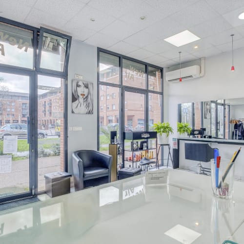 New Air - Grand Selve - Coiffure Toulouse - New Air - Photo Galerie - OneBooking