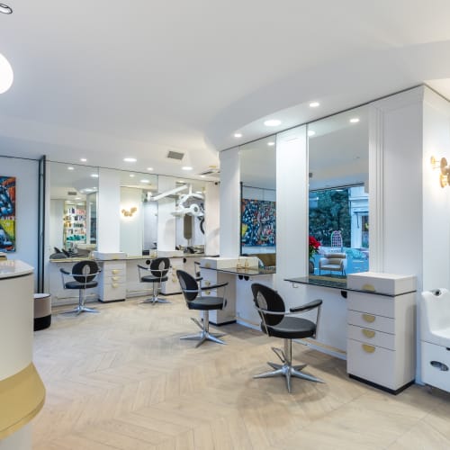Thierry Antoine - Coiffure Esthétique - Soin visage Nice - Thierry Antoine - Coiffure Esthétique - Photo Galerie - OneBooking