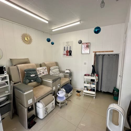Mini Nails - Onglerie Palaiseau - Mini Nails - Photo Galerie - OneBooking
