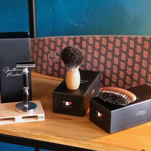 LE PHARE BARBERSHOP - Coiffure La Ciotat - LE PHARE BARBERSHOP - Photo Galerie - OneBooking