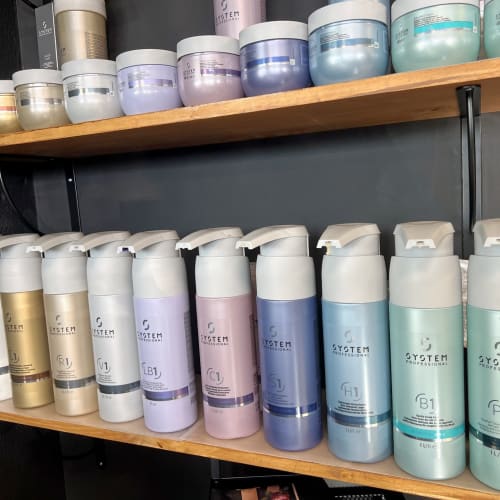 Brother & Sister Distrib - Coiffure Vitrolles - Brother & Sister Distrib - Photo Galerie - OneBooking