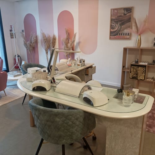 JLS Beauty - Sourcils & cils Chambéry - JLS Beauty - Photo Galerie - OneBooking