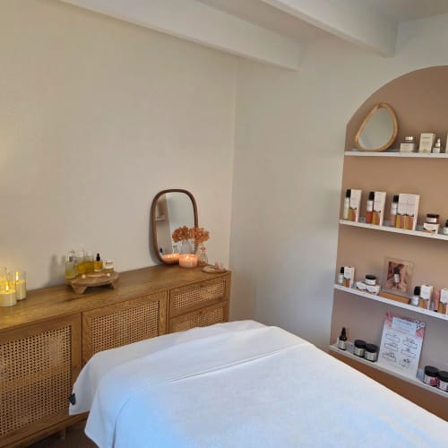 M.Beauty - Cabinet de beauté et Facialiste - Institut de beauté Concarneau - M.Beauty - Cabinet de beauté et Facialiste - Photo Galerie - OneBooking