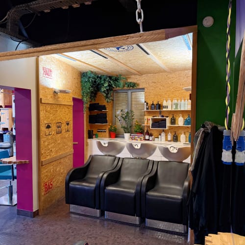 Vue Sur L'ill - Coiffure Strasbourg - Vue Sur L'ill - Photo Galerie - OneBooking