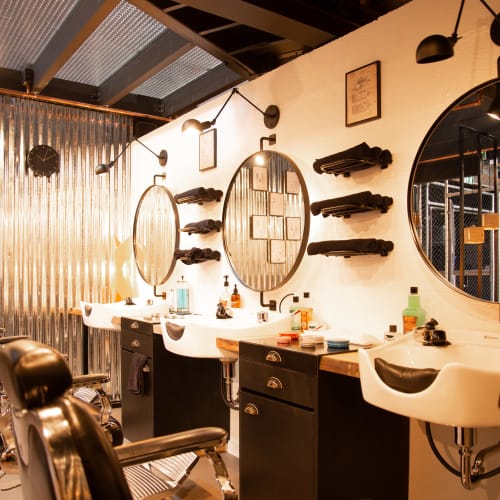 The Barber Lodge - AVEC rue du Breil - Barbier Rennes - The Barber Lodge - AVEC rue du Breil - Photo Galerie - OneBooking