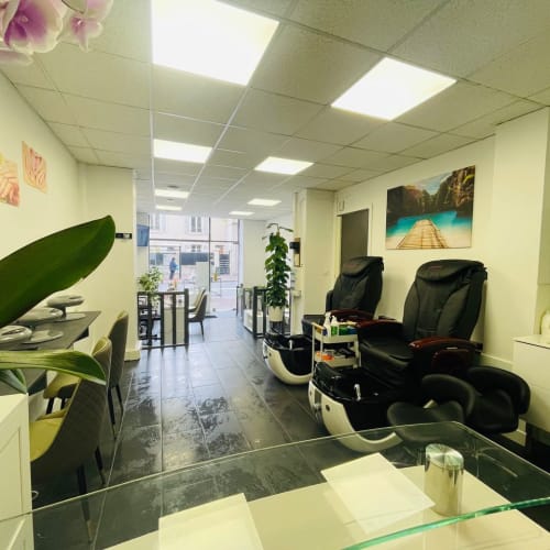 NN Nails - Sourcils & cils Clamart - NN Nails - Photo Galerie - OneBooking