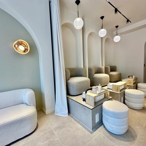 BEAUTY ENVY - PAROISSE - Onglerie Versailles - BEAUTY ENVY - PAROISSE - Photo Galerie - OneBooking