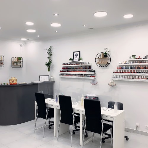 Soleil colore - Onglerie Paris - Soleil colore - Photo Galerie - OneBooking