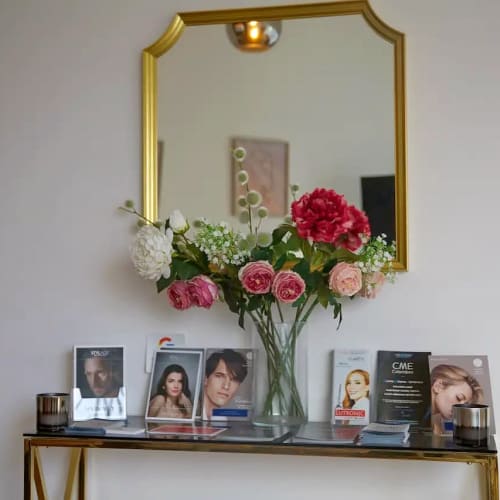 Nassimed - Sourcils & cils Colombes - Nassimed - Photo Galerie - OneBooking