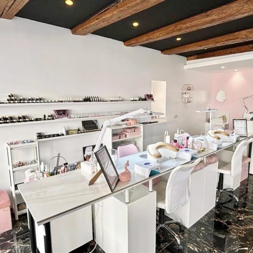Le Loft Nani et Aude - Onglerie Saverne - Le Loft Nani et Aude - Photo Galerie - OneBooking