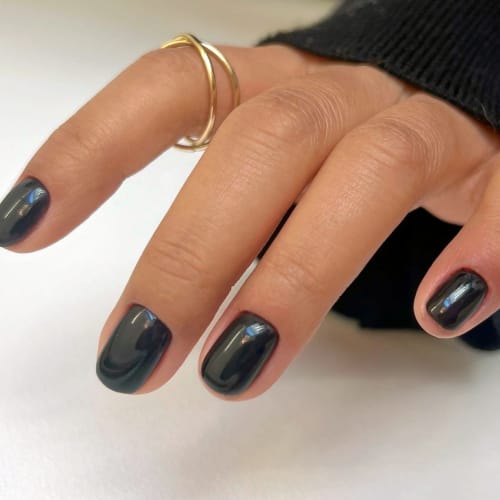 B12 Nail Collection - Onglerie La Rochelle - B12 Nail Collection - Photo Galerie - OneBooking