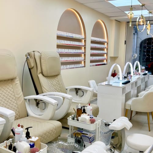 Manicherie - Onglerie Rueil-Malmaison - Manicherie - Photo Galerie - OneBooking