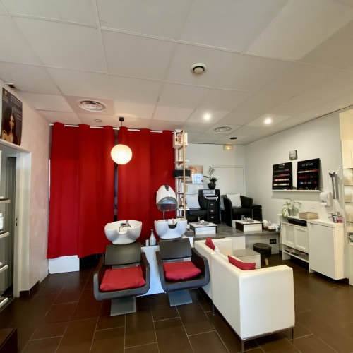Azur Esthetic - Coiffure Villeneuve-Loubet - Azur Esthetic - Photo Galerie - OneBooking