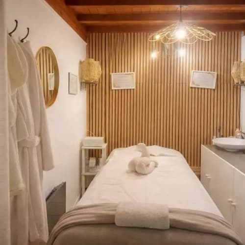 Nouritcha chez Spa & Lace - Massage Lyon - Nouritcha chez Spa & Lace - Photo Galerie - OneBooking