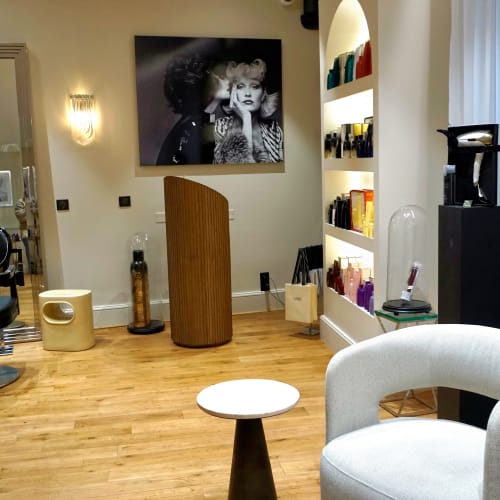VILLA SORIANO - Coiffure - Esthétique - Clinique - Coiffure Toulouse - VILLA SORIANO - Coiffure - Esthétique - Clinique - Photo Galerie - OneBooking