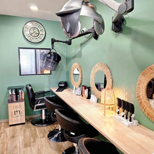 Glam and Chic - Coiffure Saint-André-les-Vergers - Glam and Chic - Photo Galerie - OneBooking