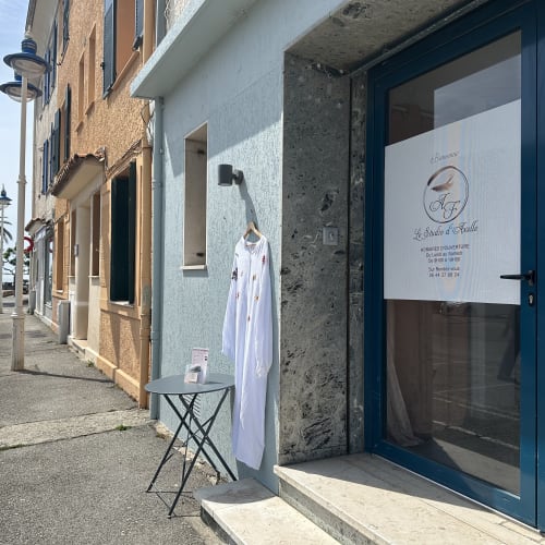 Le Studio d'Axelle - Sourcils & cils Cagnes-sur-Mer - Le Studio d'Axelle - Photo Galerie - OneBooking