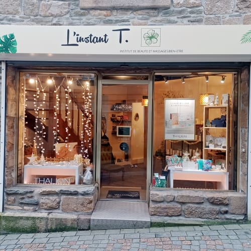 L’instant T - Onglerie Lannion - L’instant T - Photo Galerie - OneBooking