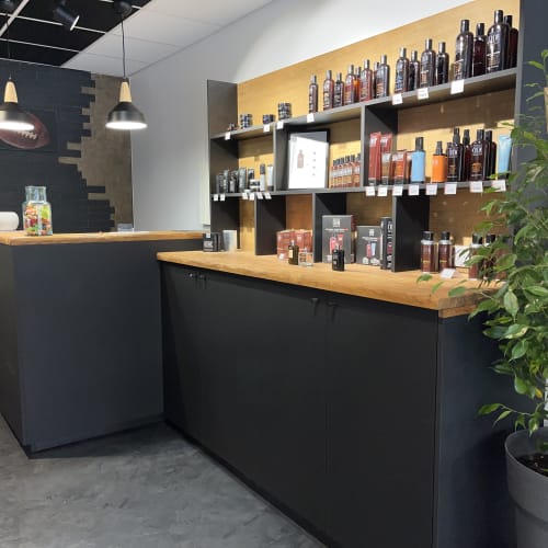 Barbe à Venir - Coiffure La Côte-Saint-André - Barbe à Venir - Photo Galerie - OneBooking