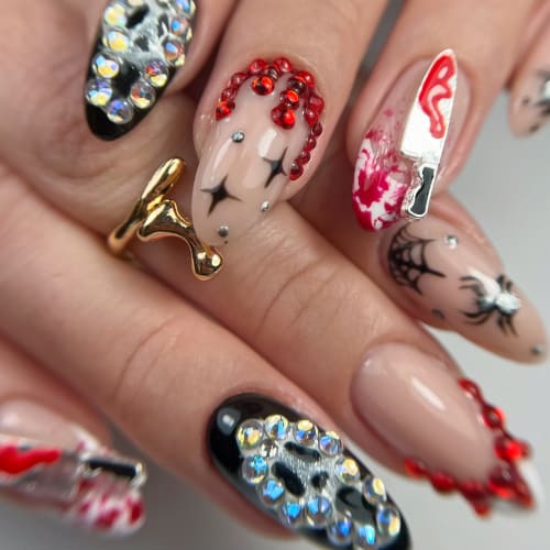 MOON NAILS (SLOWIANKA) - Onglerie Dijon - MOON NAILS (SLOWIANKA) - Photo Galerie - OneBooking