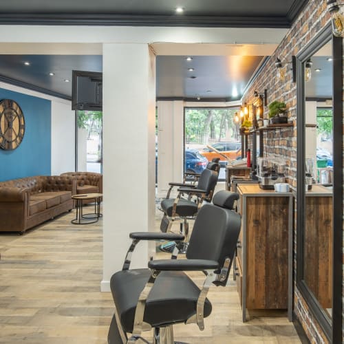 Captain Barber - Coiffure Toulon - Captain Barber - Photo Galerie - OneBooking